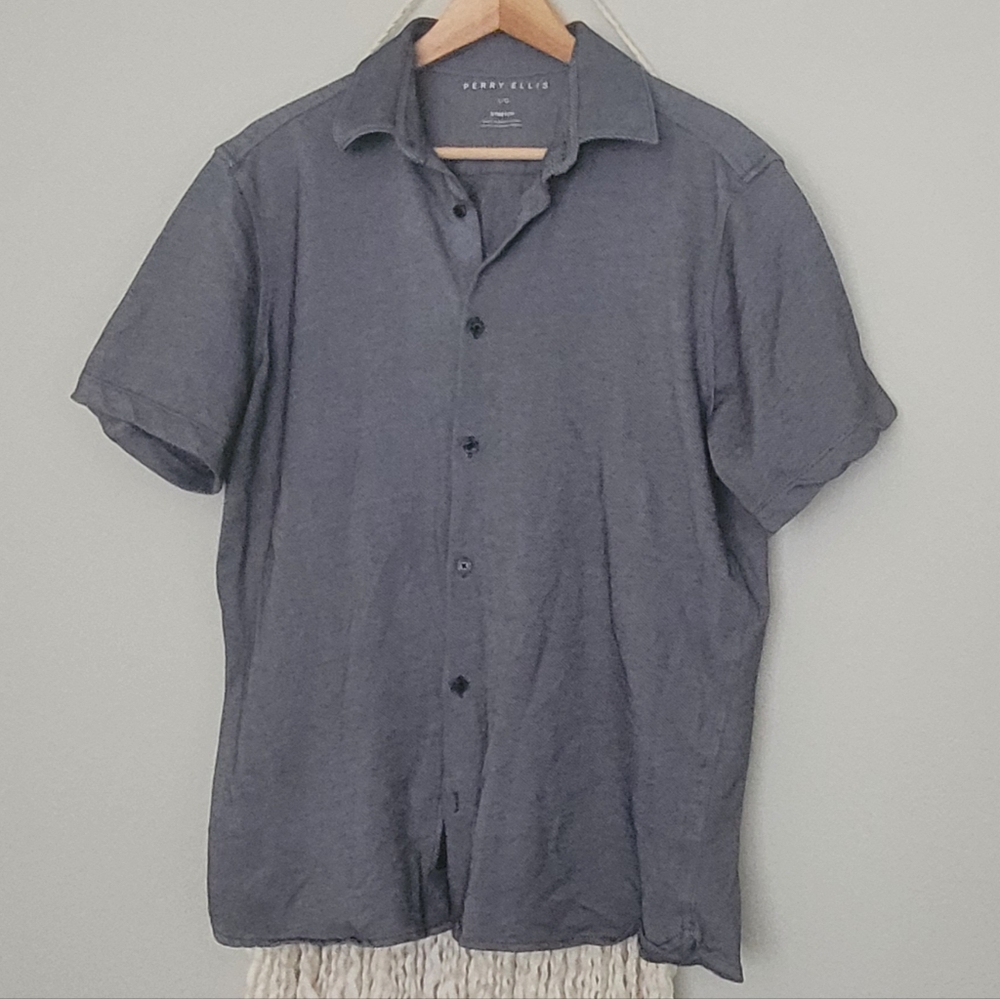 Perry Ellis  Short sleeve shirt 👕